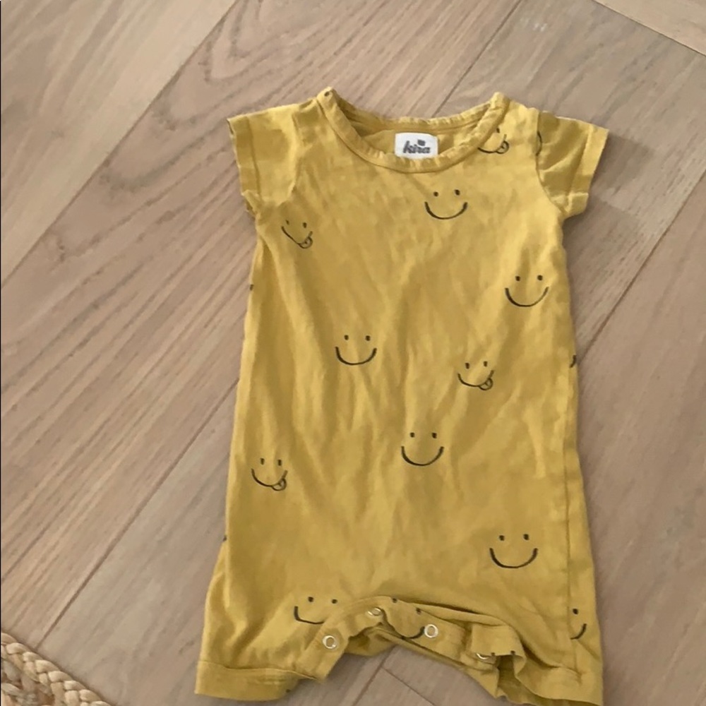 Kira kids smile romper